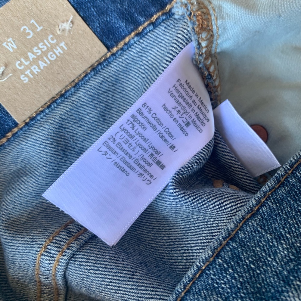 Madewell Cropped Classic Straight Leg Jeans - Picture 7 of 10